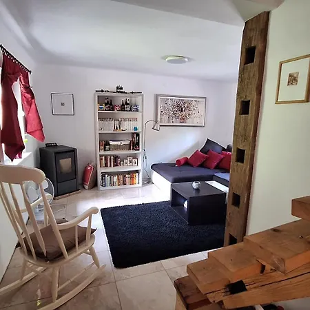 Divine House Holiday home Motnik